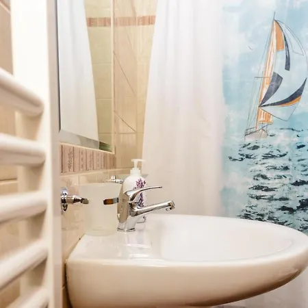 Maki's * Argostolion